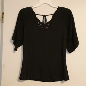 Super Cute Black Lace Neckline Blouse